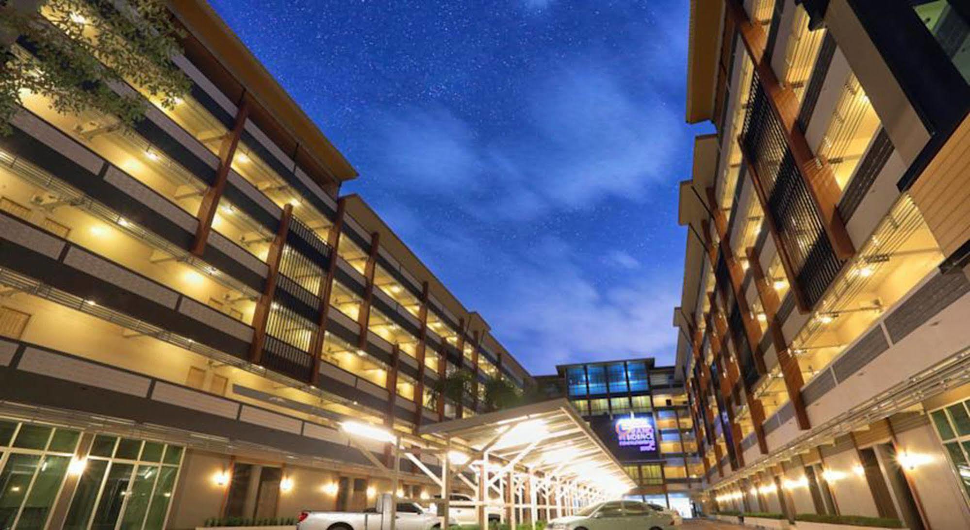 The Grand Residence Nakhonratchasima Εξωτερικό φωτογραφία